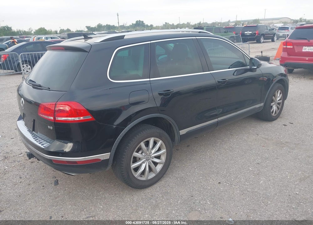 2016 VOLKSWAGEN TOUAREG VR6 SPORT VIN: WVGEF9BP9GD005277