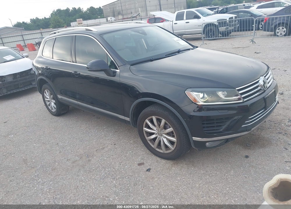 2016 VOLKSWAGEN TOUAREG VR6 SPORT VIN: WVGEF9BP9GD005277