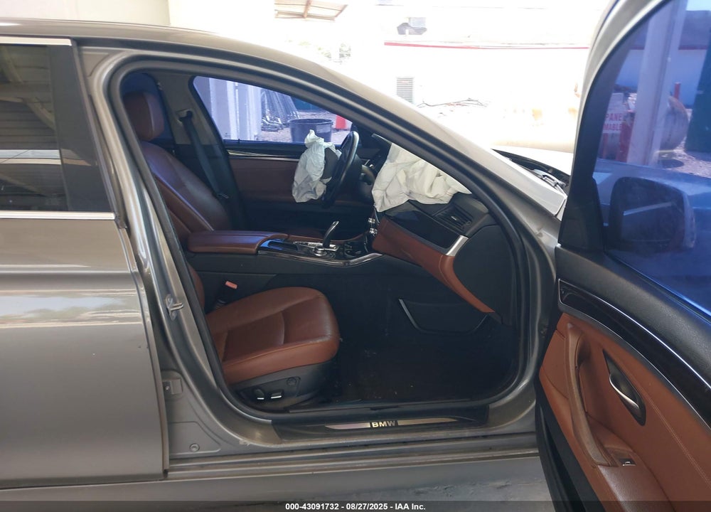 2013 BMW 5 SERIES VIN: WBAXH5C58DD112374