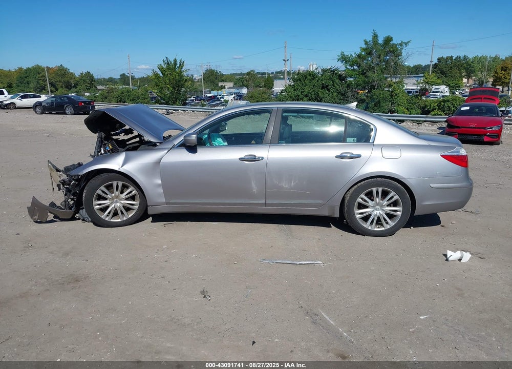 2009 HYUNDAI GENESIS VIN: KMHGC46F09U061164