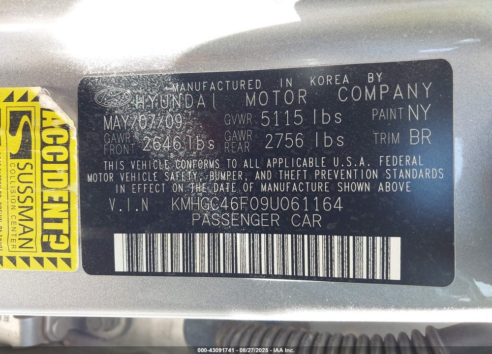 2009 HYUNDAI GENESIS VIN: KMHGC46F09U061164