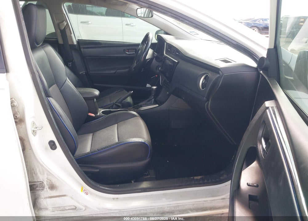 2019 TOYOTA COROLLA SE VIN: 5YFBURHE8KP856530