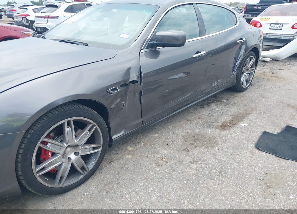 2015 MASERATI QUATTROPORTE VIN: ZAM56RRA7F1135415