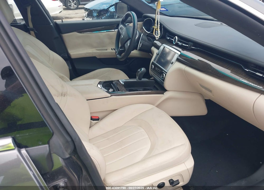 2015 MASERATI QUATTROPORTE VIN: ZAM56RRA7F1135415