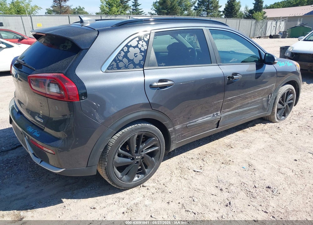 2018 KIA NIRO VIN: KNDCC3LC8J5141656