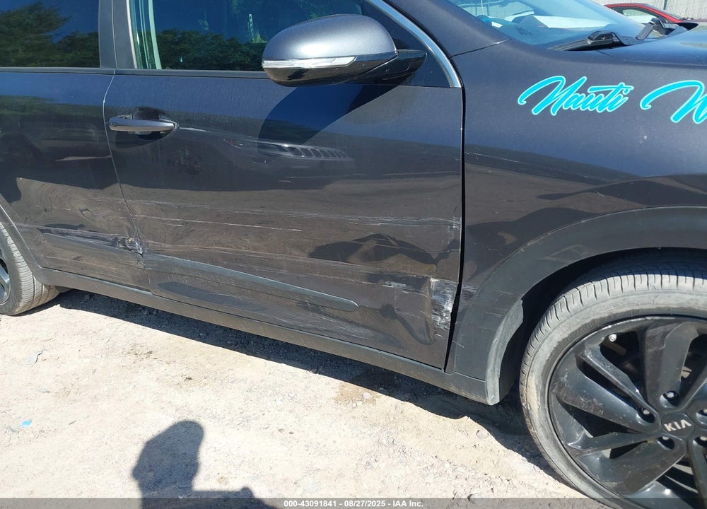 2018 KIA NIRO VIN: KNDCC3LC8J5141656