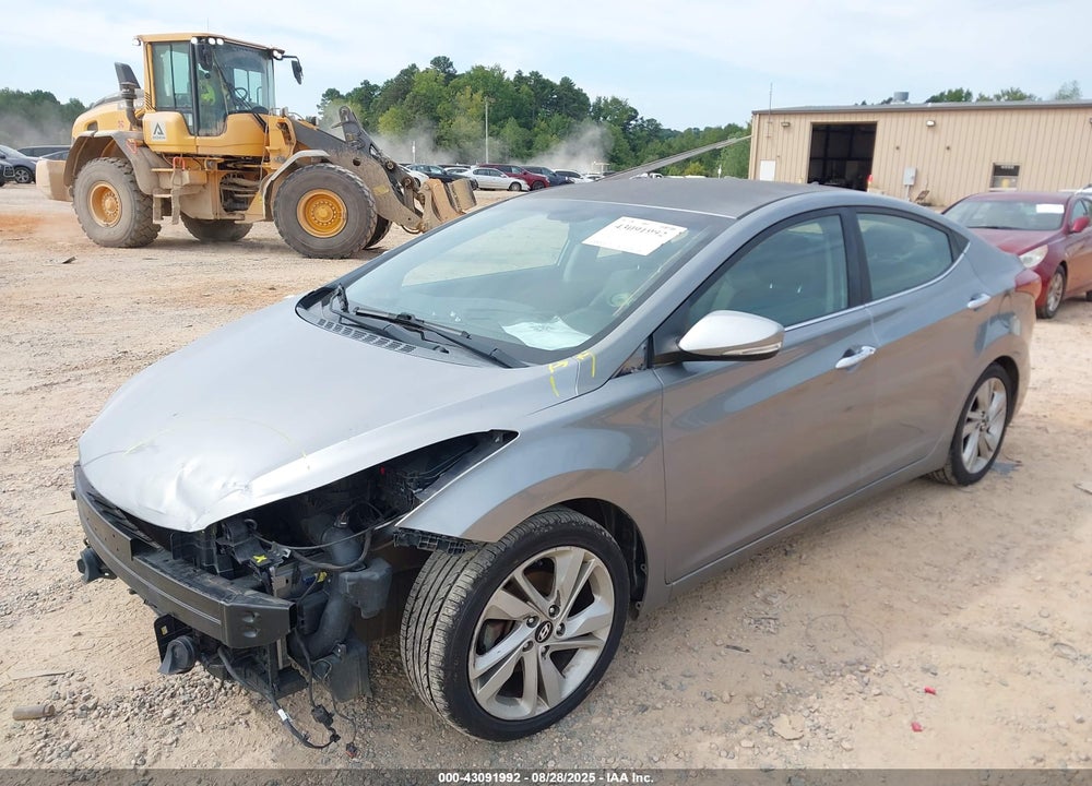 2014 HYUNDAI ELANTRA VIN: KMHDH4AEXEU032459