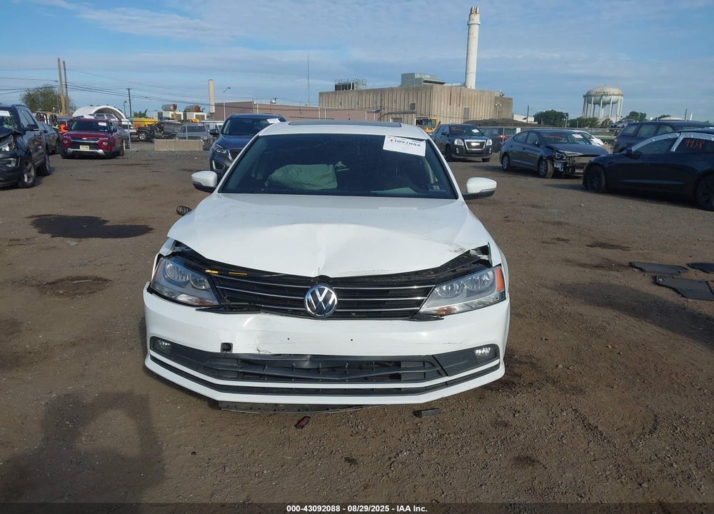 2015 VOLKSWAGEN JETTA 1.8T SE VIN: 3VWD17AJ9FM249236