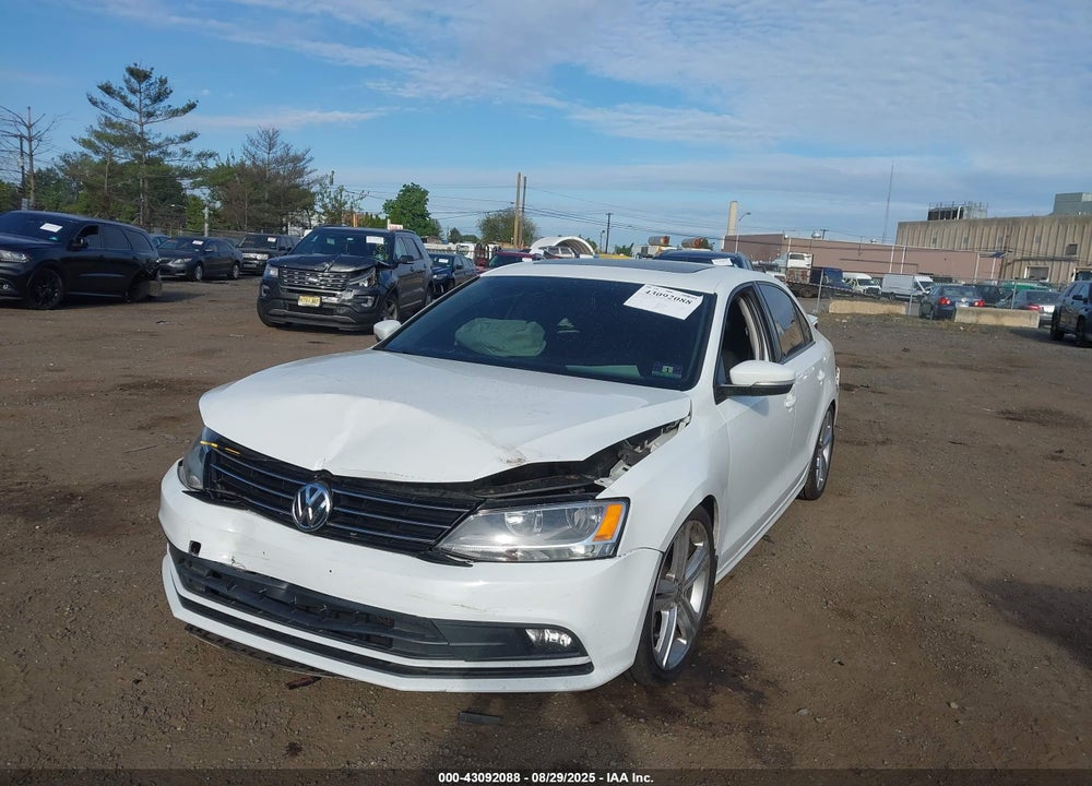 2015 VOLKSWAGEN JETTA 1.8T SE VIN: 3VWD17AJ9FM249236