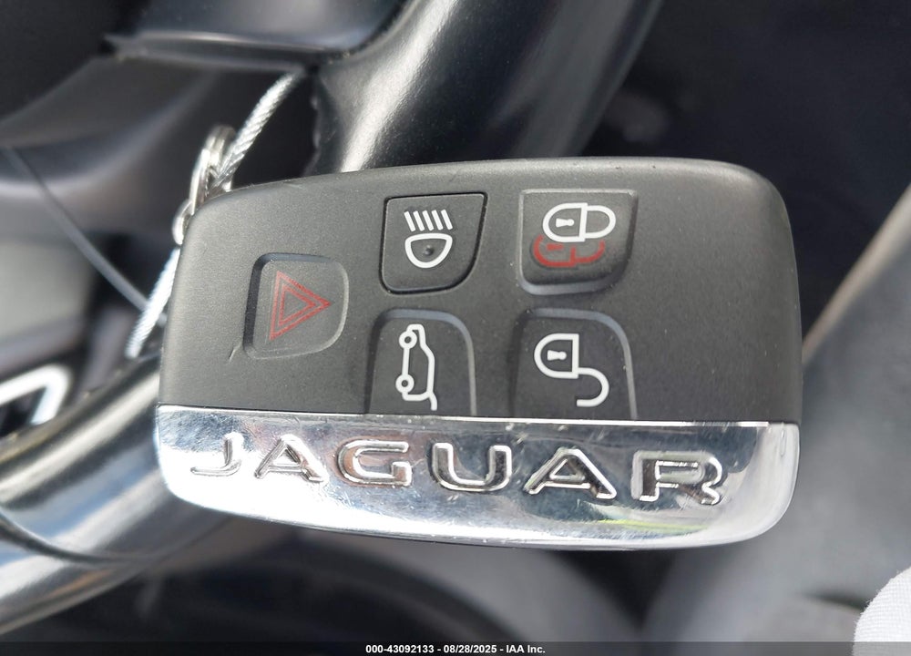 2017 JAGUAR F-PACE VIN: SADCK2BV3HA056035