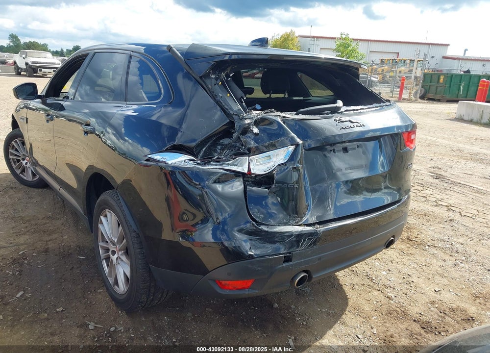 2017 JAGUAR F-PACE VIN: SADCK2BV3HA056035