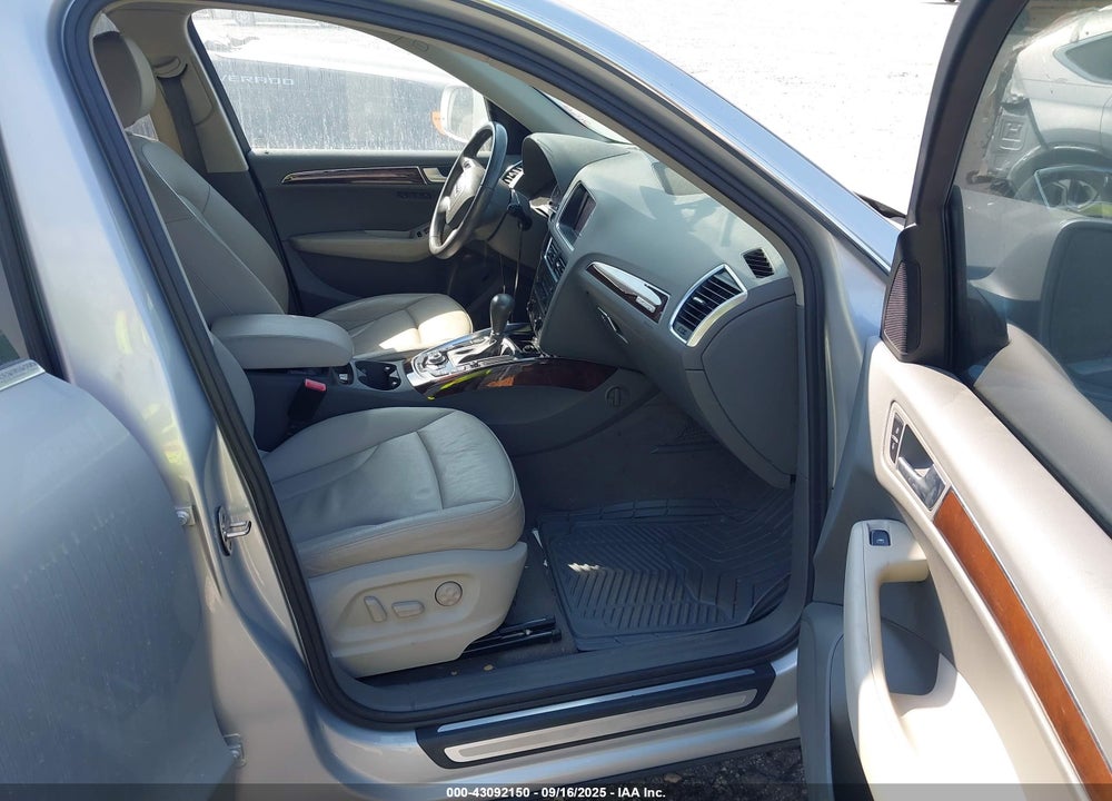 2012 AUDI Q5 VIN: WA1LFAFP8CA037666