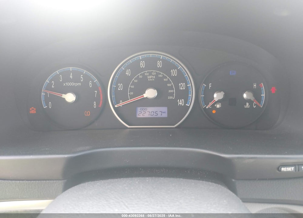2009 HYUNDAI SANTA FE VIN: 5NMSG13D19H287449
