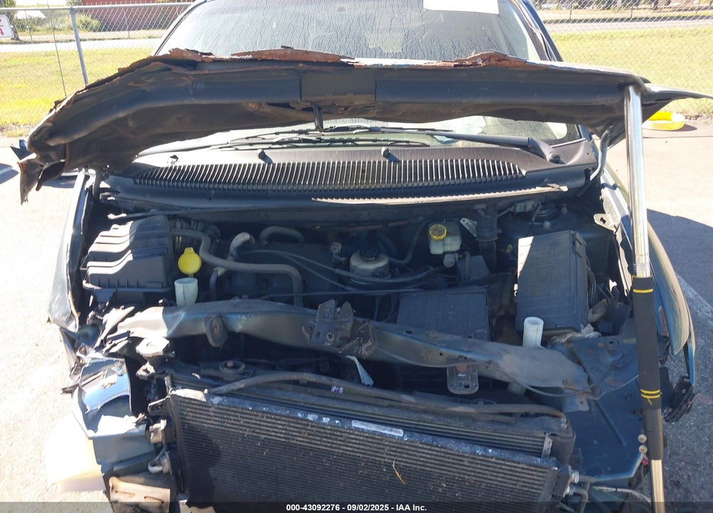 2005 CHRYSLER TOWN & COUNTRY VIN: 1C4GP45R55B392901