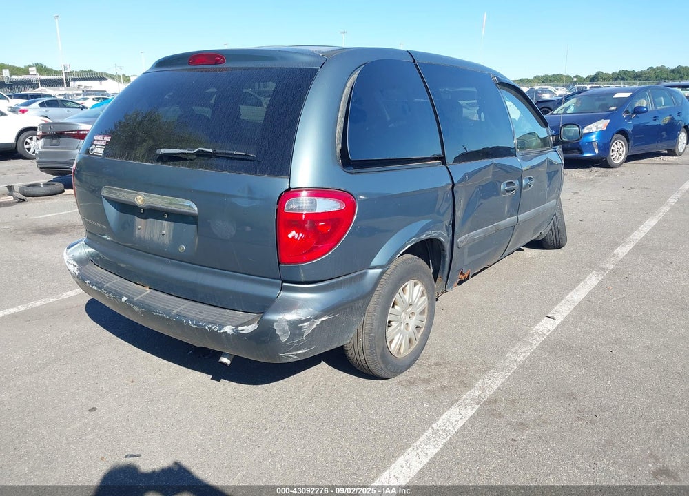 2005 CHRYSLER TOWN & COUNTRY VIN: 1C4GP45R55B392901
