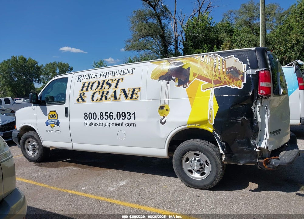 2017 CHEVROLET EXPRESS 2500 WORK VAN VIN: 1GCWGBFG1H1165034