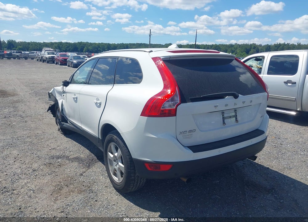 2011 VOLVO XC60 3.2/3.2 R-DESIGN VIN: YV4952DZ4B2150193