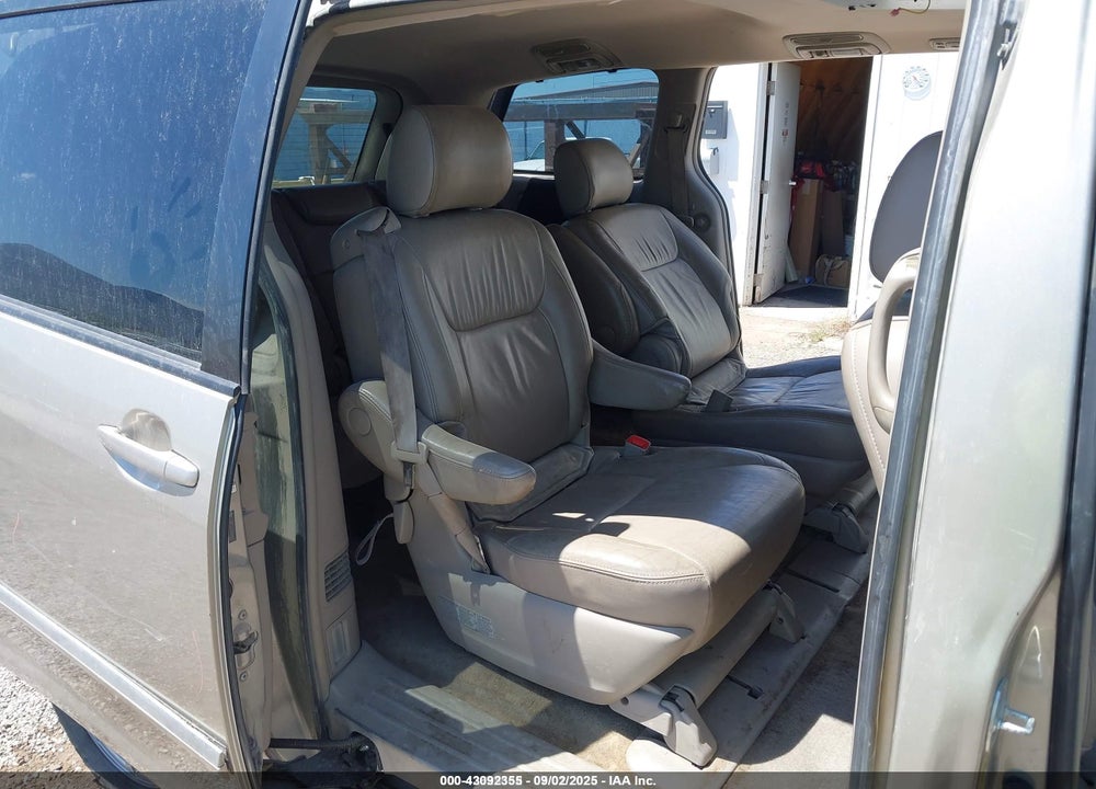 2008 TOYOTA SIENNA LIMITED VIN: 5TDBK22C78S009003