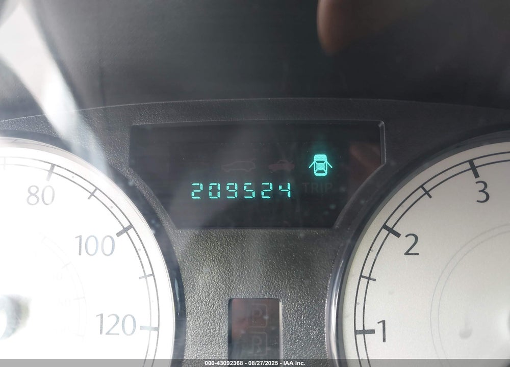 2005 CHRYSLER 300 VIN: 2C3JA43R95H511748