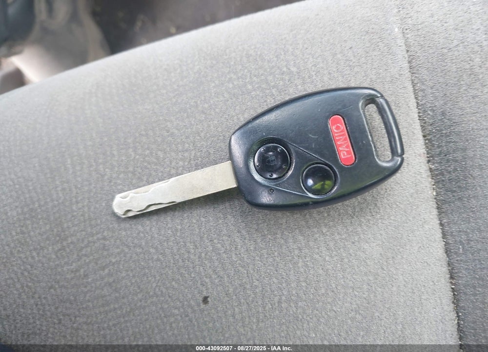 2007 HONDA CIVIC VIN: 1HGFA16527L009325