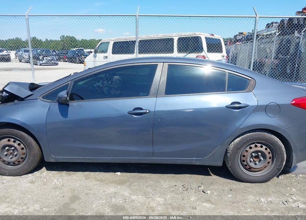 2016 KIA FORTE VIN: KNAFK4A68G5537840