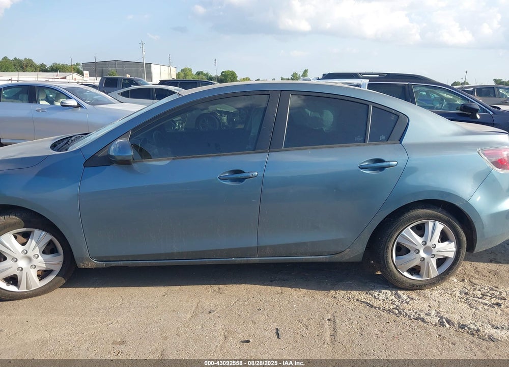 2010 MAZDA 3 VIN: JM1BL1SF2A1339944
