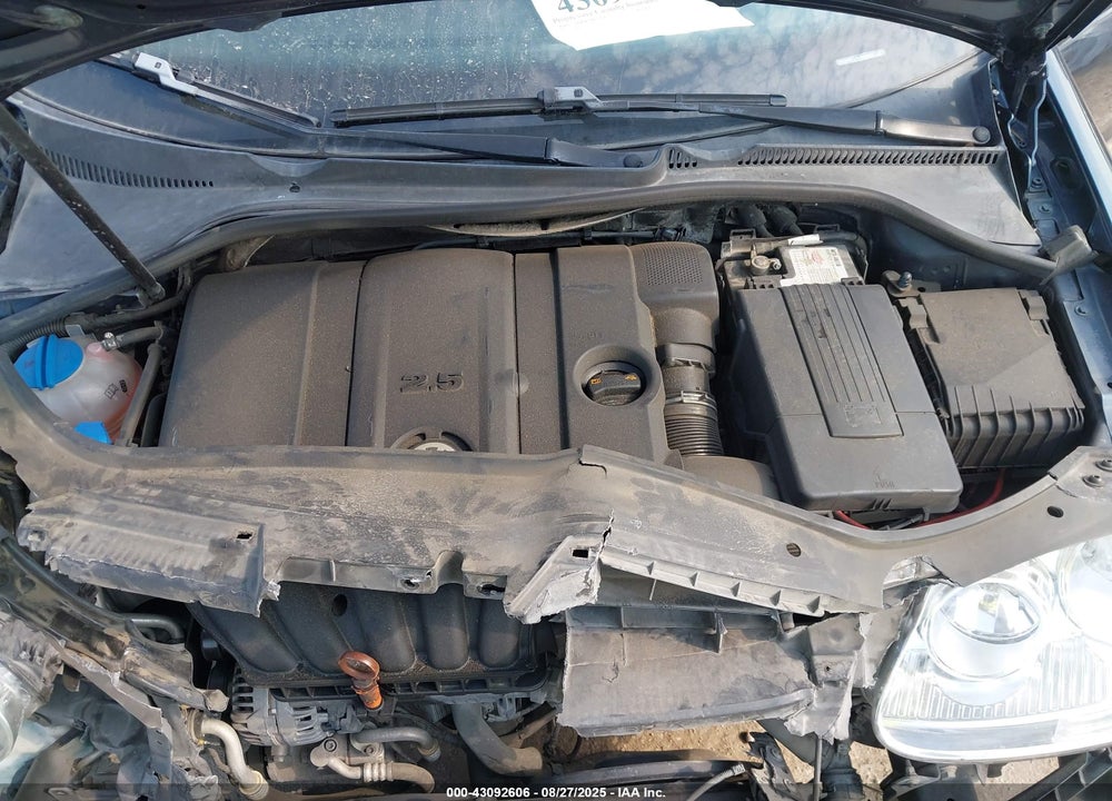 2010 VOLKSWAGEN JETTA VIN: 3VWRX7AJ3AM027207