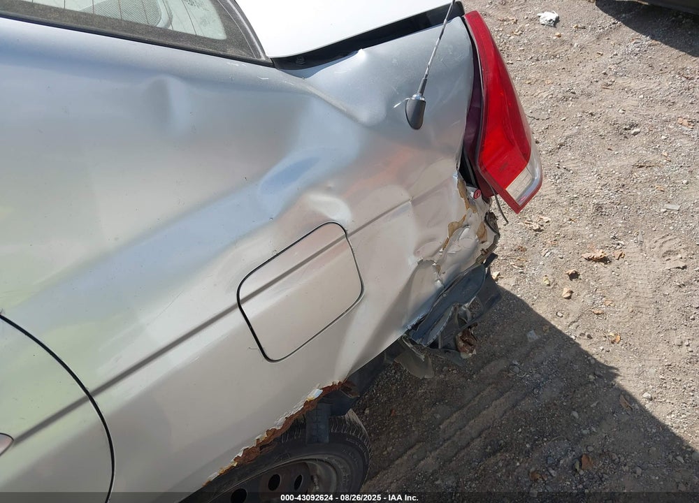 2009 KIA SPECTRA EX VIN: KNAFE221895656974
