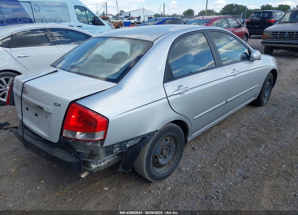 2009 KIA SPECTRA EX VIN: KNAFE221895656974