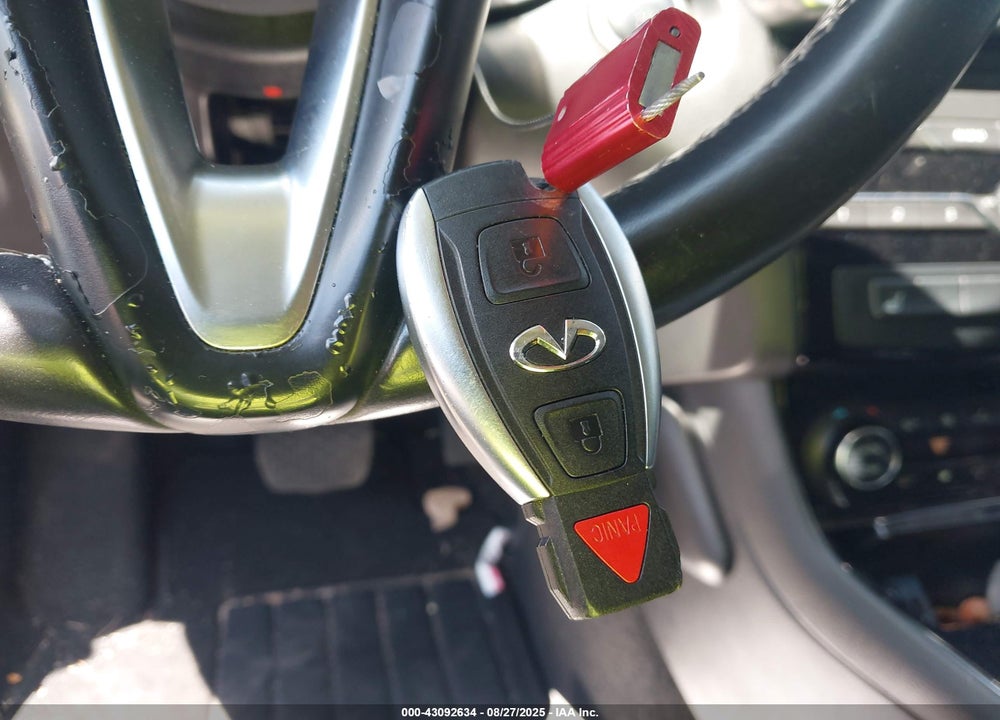 2018 INFINITI QX30 VIN: SJKCH5CP6JA045772