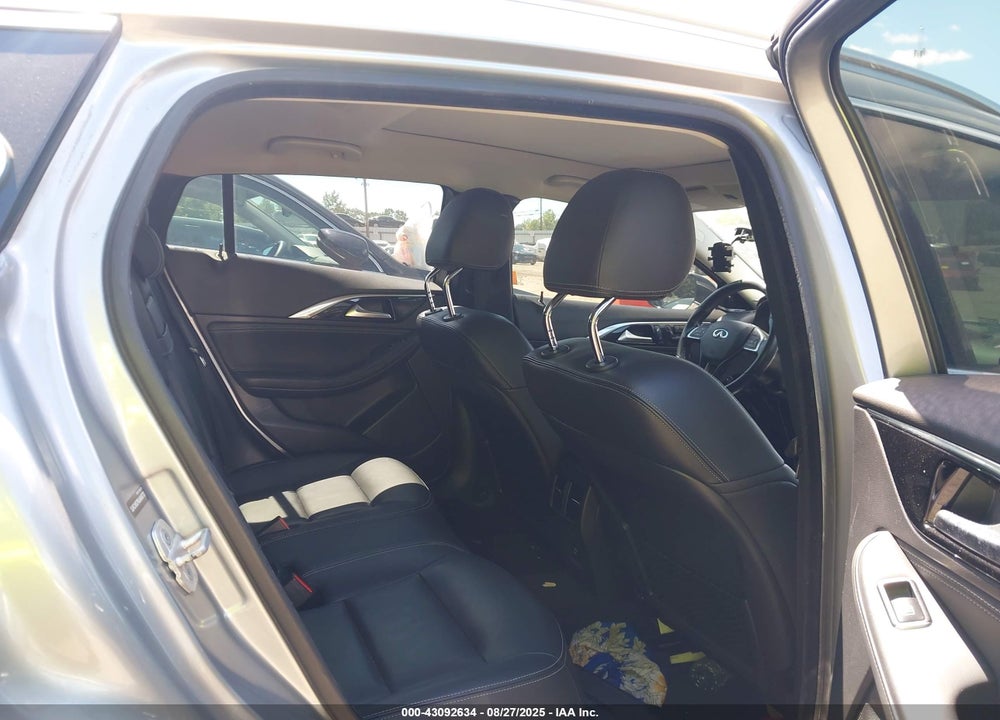 2018 INFINITI QX30 VIN: SJKCH5CP6JA045772