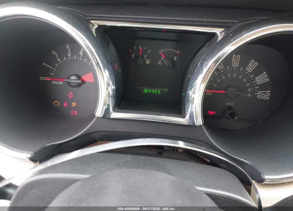 2005 FORD MUSTANG V6 DELUXE/V6 PREMIUM VIN: 1ZVFT80N955206405