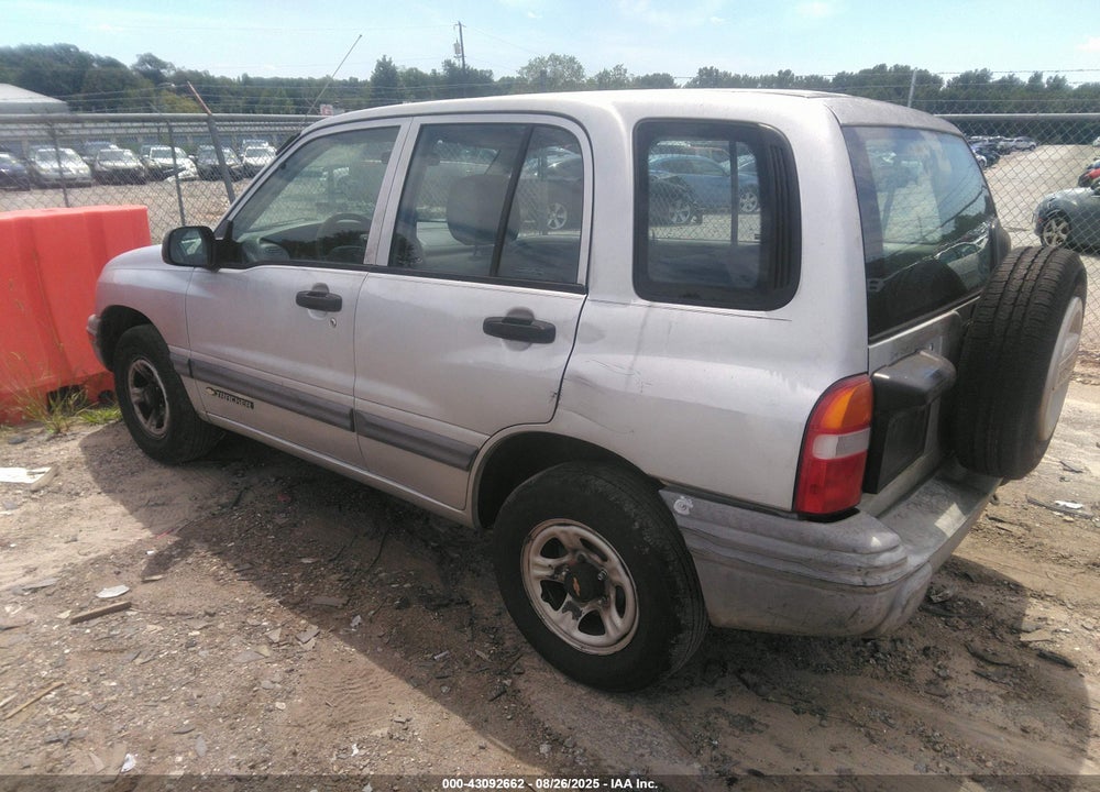 2000 CHEVROLET TRACKER HARD TOP VIN: 2CNBE13C1Y6941252