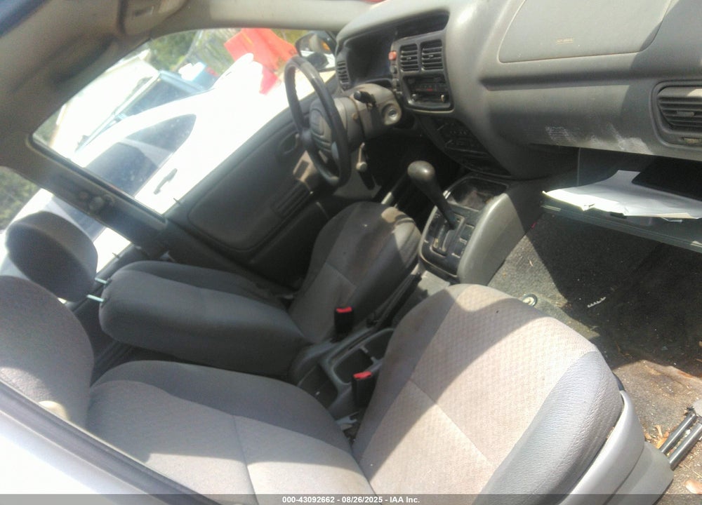 2000 CHEVROLET TRACKER HARD TOP VIN: 2CNBE13C1Y6941252