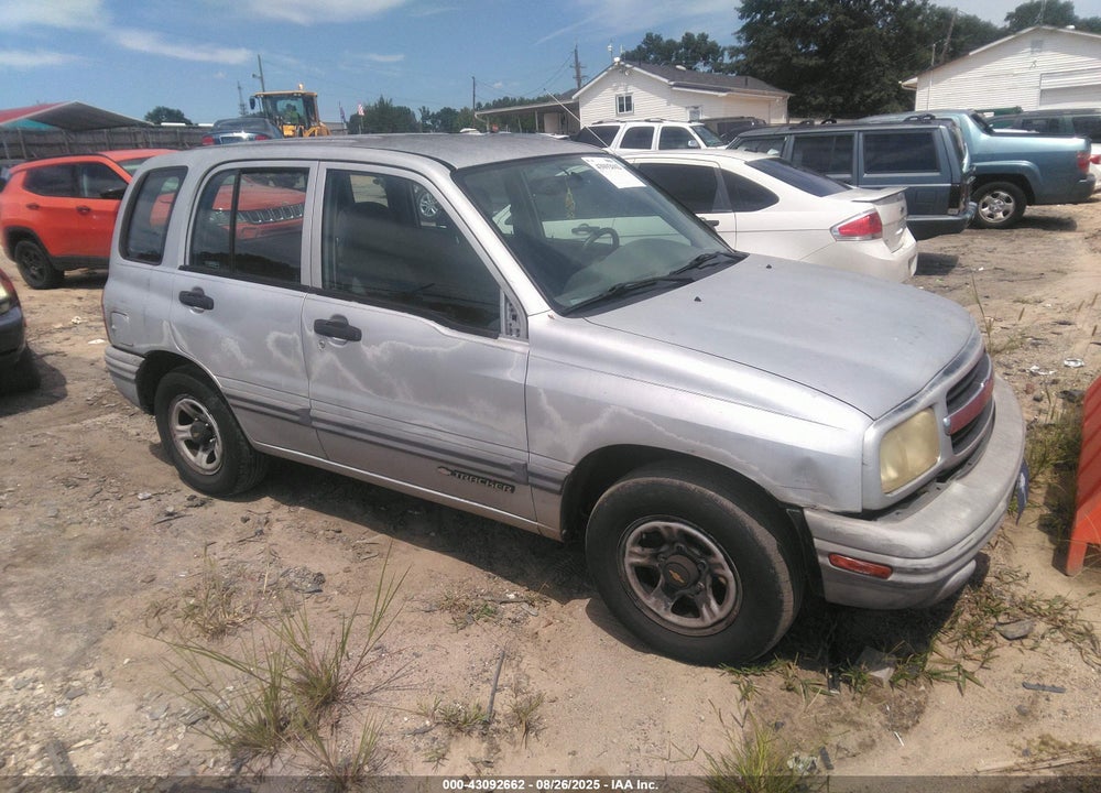 2000 CHEVROLET TRACKER HARD TOP VIN: 2CNBE13C1Y6941252