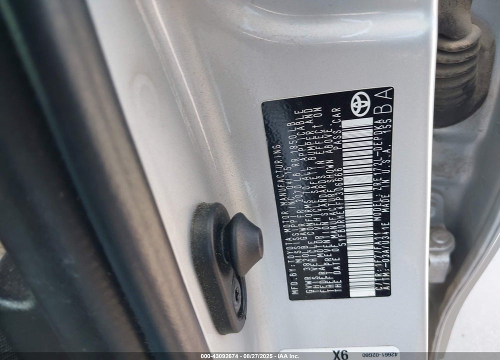 2015 TOYOTA COROLLA VIN: 5YFBURHE4FP306666
