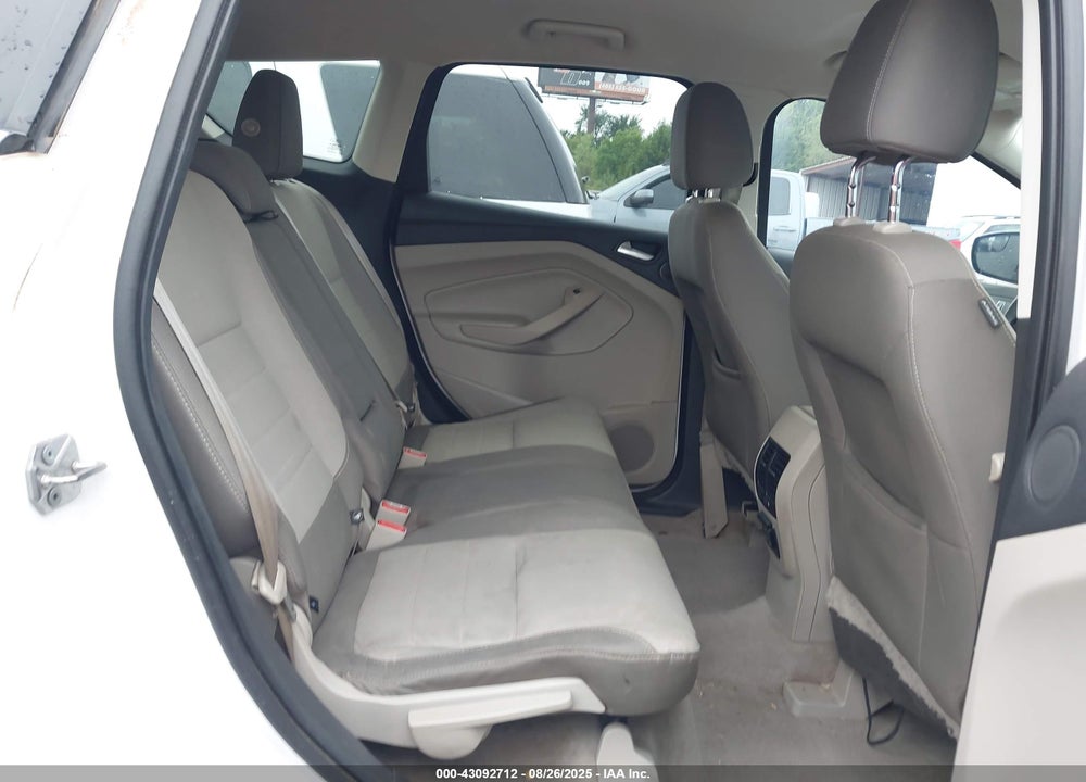 2016 FORD ESCAPE VIN: 1FMCU0GX5GUA97358