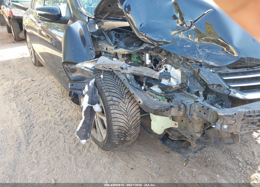 2013 HONDA ACCORD VIN: 1HGCR2F51DA276660