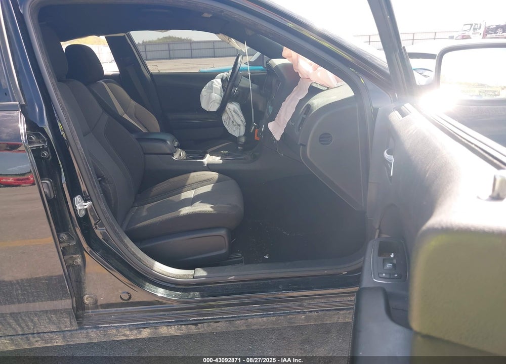 2022 DODGE CHARGER VIN: 2C3CDXJG4NH111616