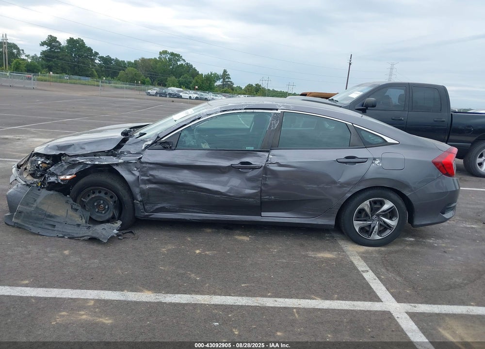 2019 HONDA CIVIC VIN: 19XFC2F69KE035185