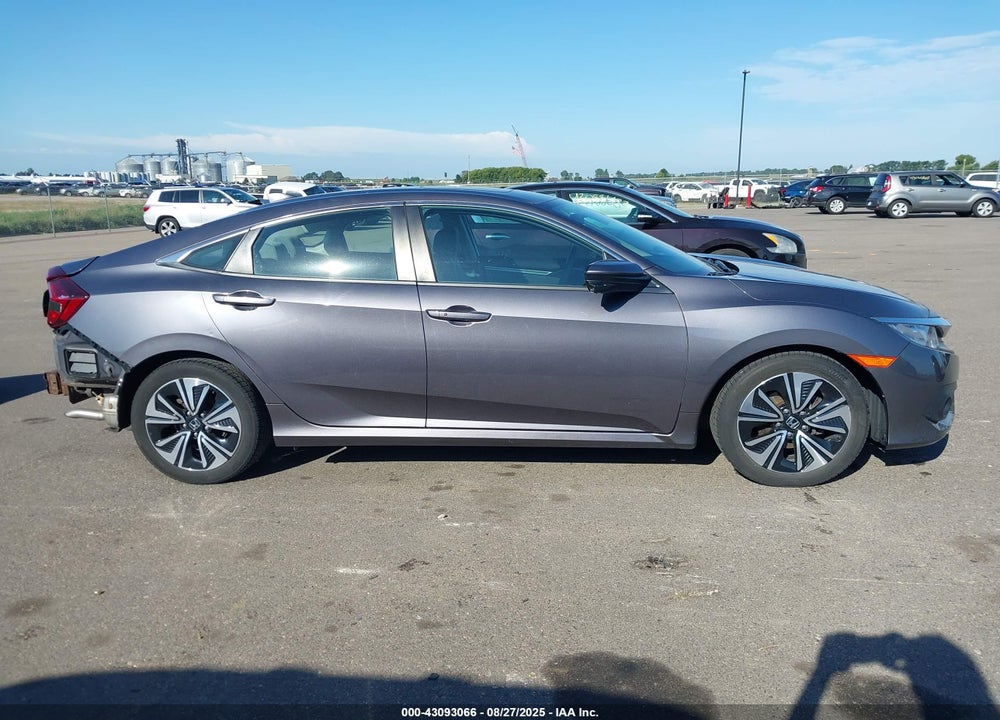 2017 HONDA CIVIC VIN: 19XFC1F35HE030283