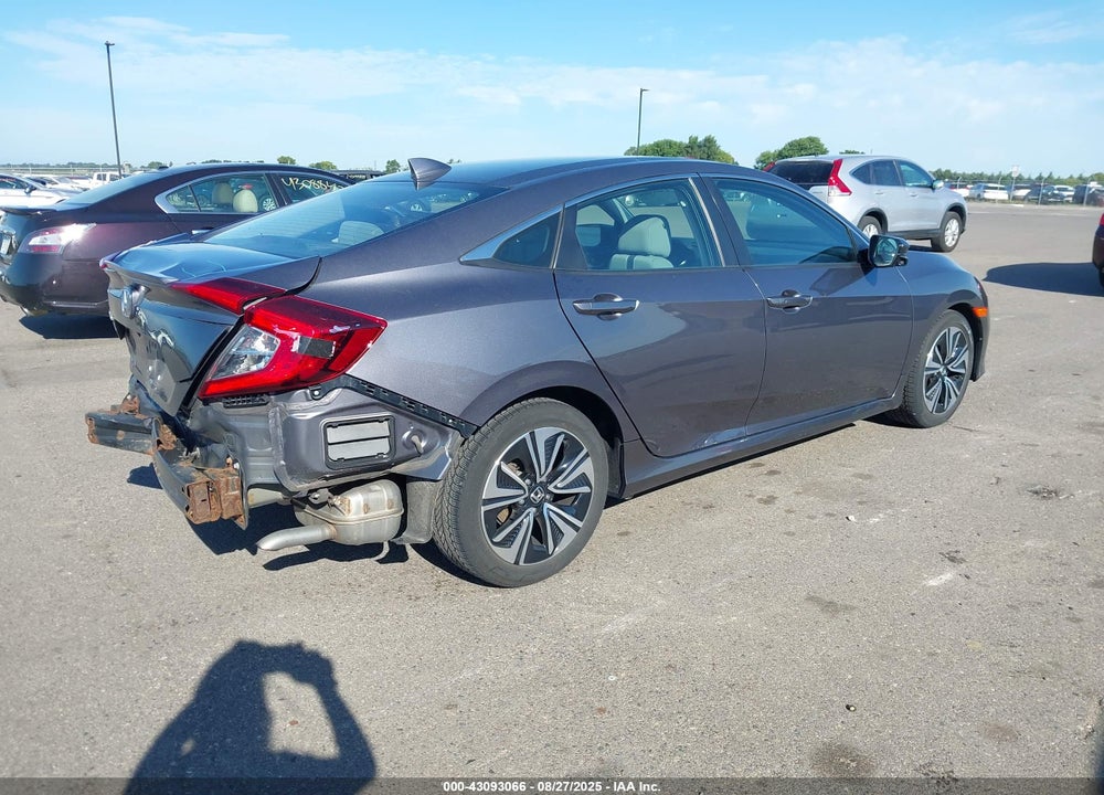 2017 HONDA CIVIC VIN: 19XFC1F35HE030283