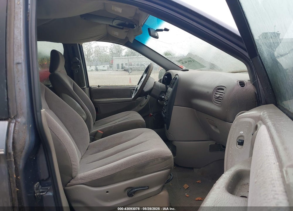 2001 DODGE GRAND CARAVAN SPORT VIN: 2B4GP44321R346450