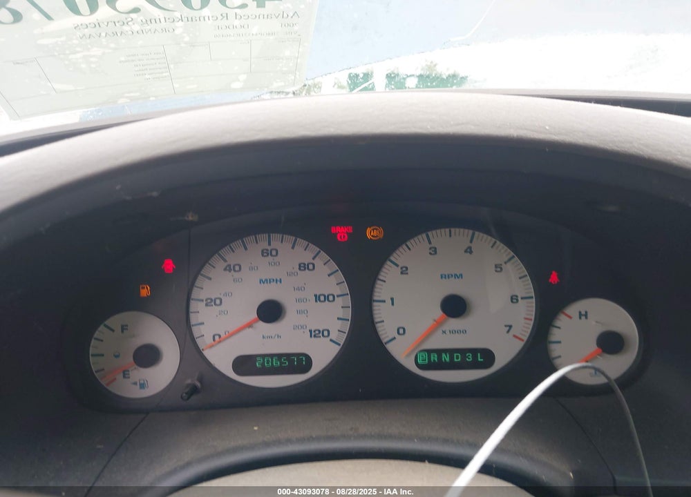 2001 DODGE GRAND CARAVAN SPORT VIN: 2B4GP44321R346450