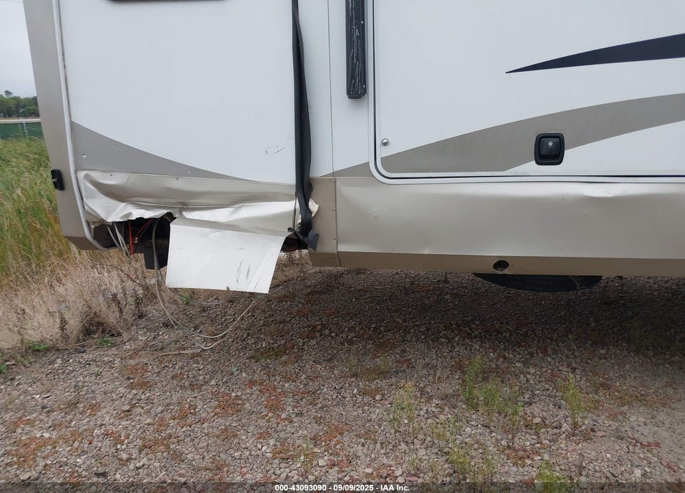 2018 FOREST RIVER COLUMBUS VIN: 4X4FCMN28J6008939