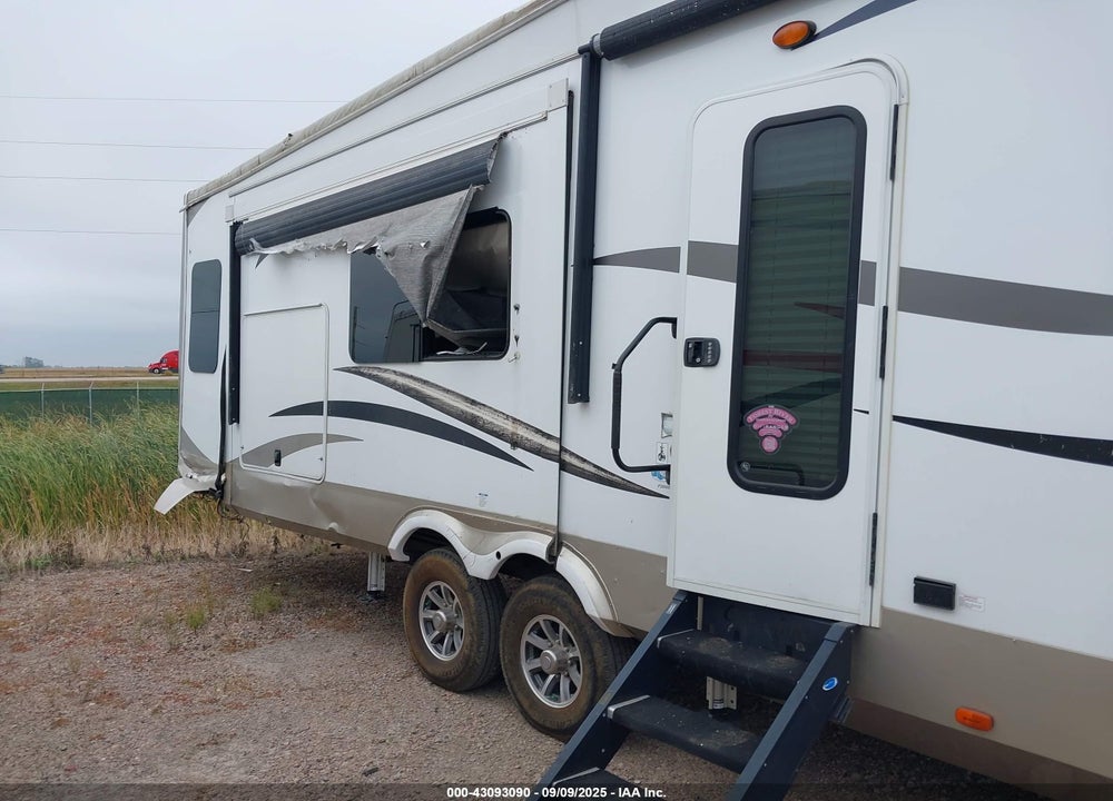 2018 FOREST RIVER COLUMBUS VIN: 4X4FCMN28J6008939