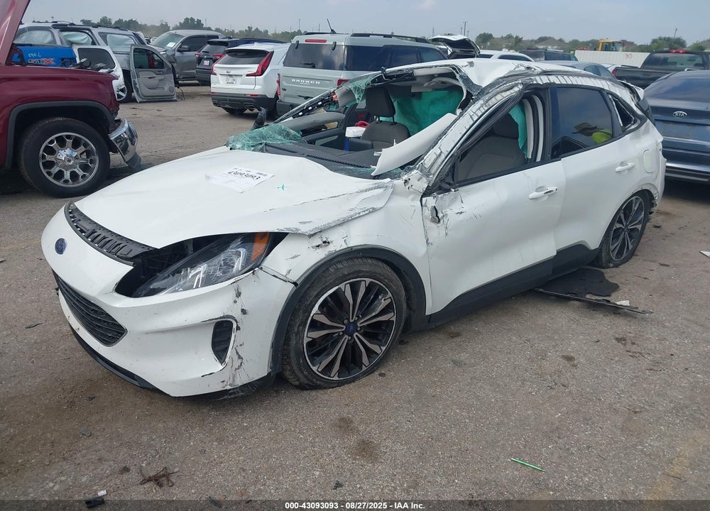 2022 FORD ESCAPE VIN: 1FMCU0G68NUB64104