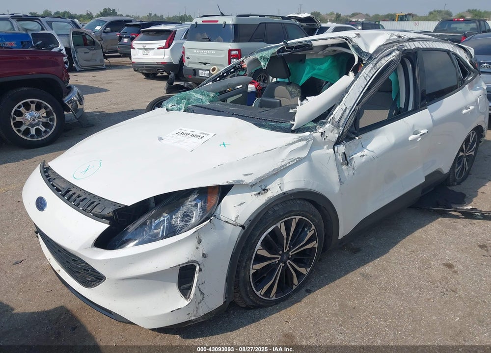 2022 FORD ESCAPE VIN: 1FMCU0G68NUB64104
