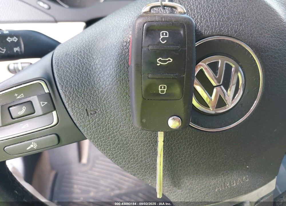 2013 VOLKSWAGEN JETTA 2.5L SE VIN: 3VWDP7AJ9DM375429