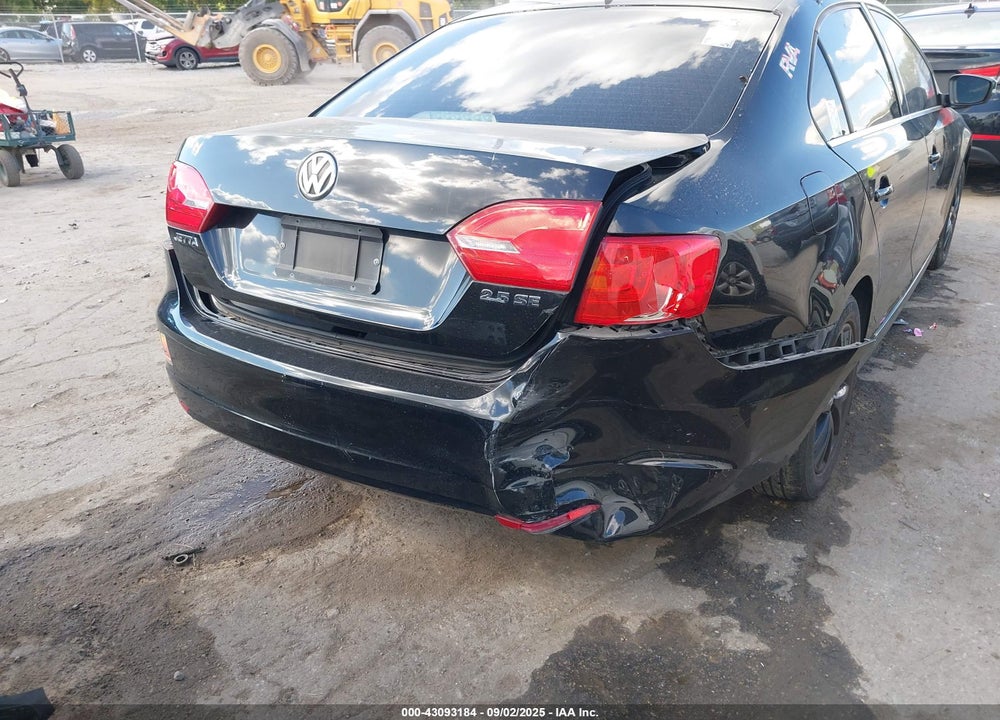 2013 VOLKSWAGEN JETTA 2.5L SE VIN: 3VWDP7AJ9DM375429